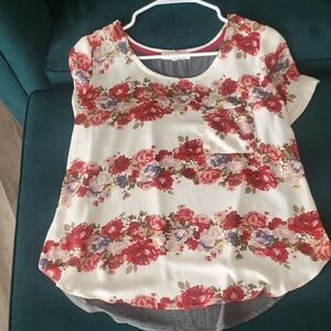 Red and Pink Graphic T-Shirt with Relaxed Fit